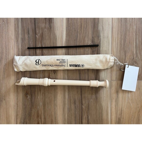 Yamaha Soprano/Descant Recorder Baroque YRS-24B w/ Cleaning Tool & Case & ID Tag - Picture 1 of 3